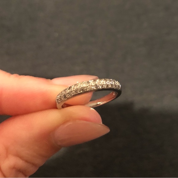 Platinum Ladies Diamond Anniversary/Wedding Band - Picture 3 of 7